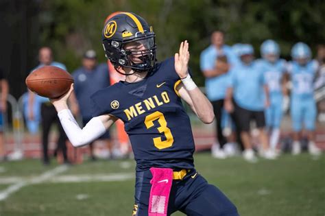 Menlo’s quarterback duo shines as Knights stay perfect: “They can each bring something different”